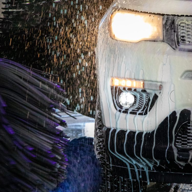 CloseUp_Cool_Clean_Carwash_Boca_Raton